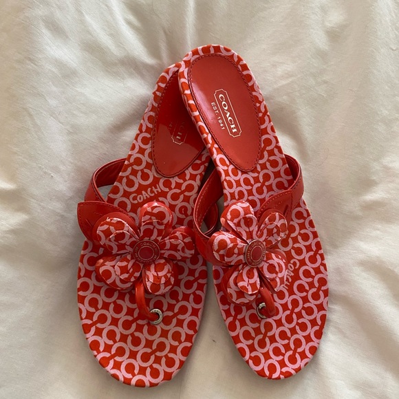 Coach Pattey Logo Flat Sandal with Flower Detailing size6.5 red/pink - Picture 10 of 10